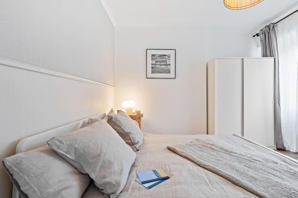 Contemporain 1br Retro Chic Quartier Bonnevoie Luxembourg